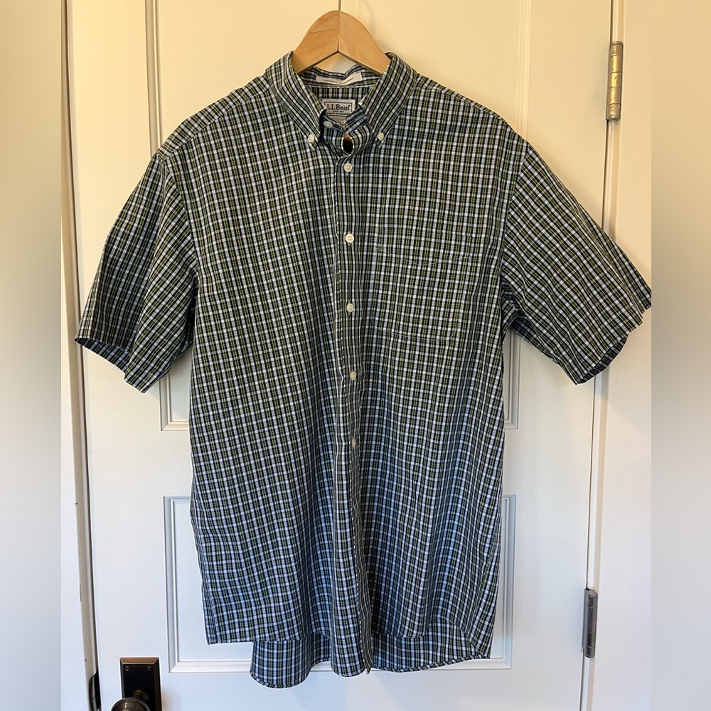 L.L.Bean Wrinkle Resistant Plaid Button Down Shirt Men’s Medium Green Blue